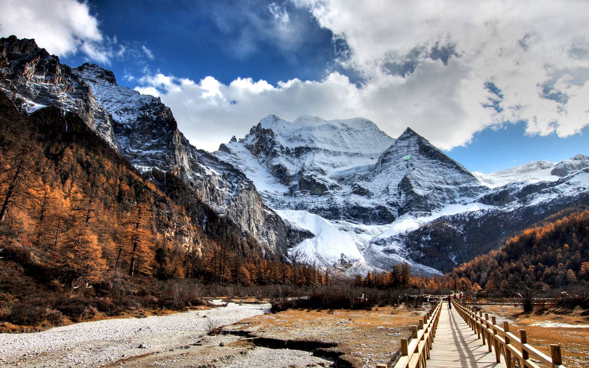 1920x1200 Snowy Mountain Background, Desktop