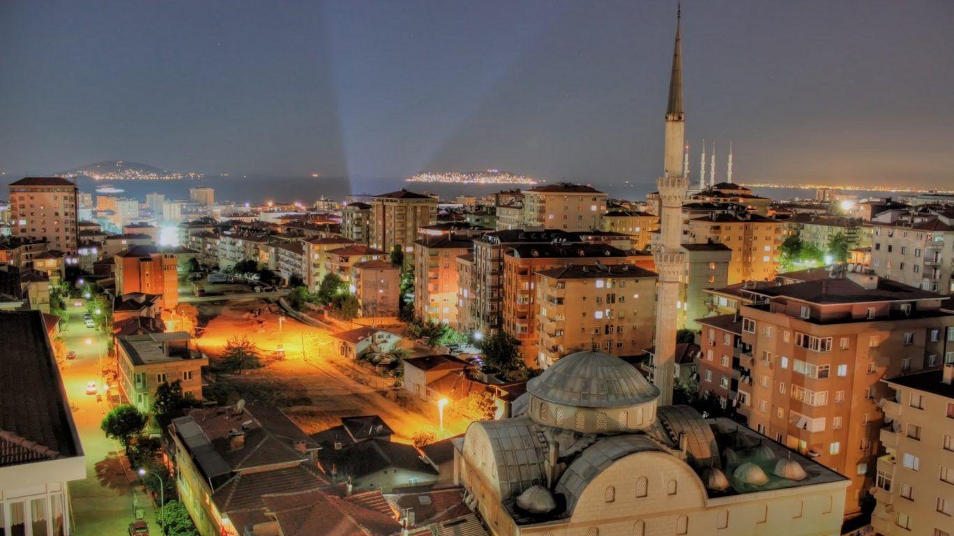 1370x770 Religious: Gazi Husrev Beg Mosque Sarajevo Bosnia Bascarsija, Desktop