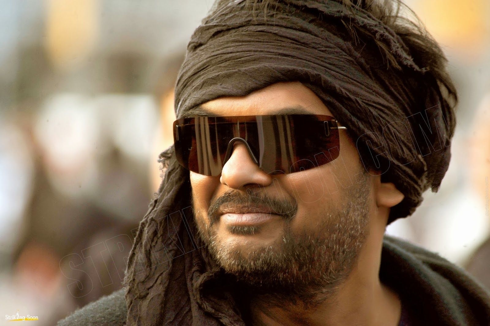 1600x1070 StrikingSoon.com: Puri Jagannadh photo, HD image, Desktop