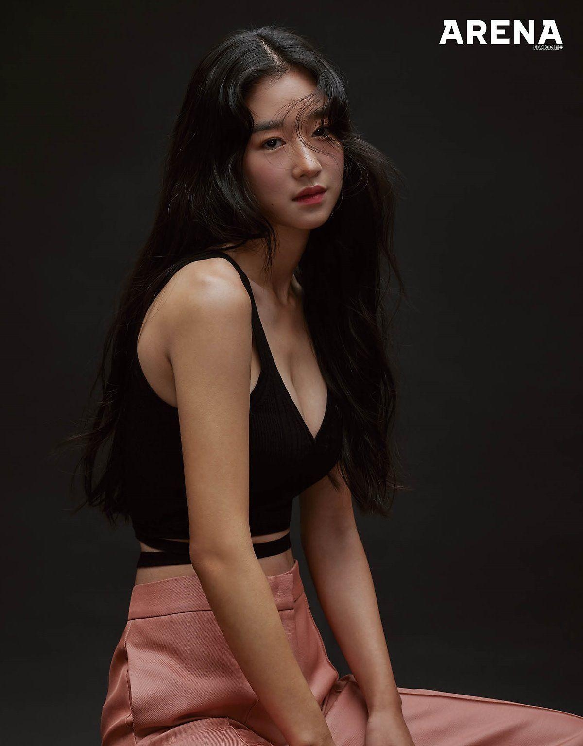 1200x1540 Seo Ye Ji Gazes Forlornly in Photo for September Issue, Phone