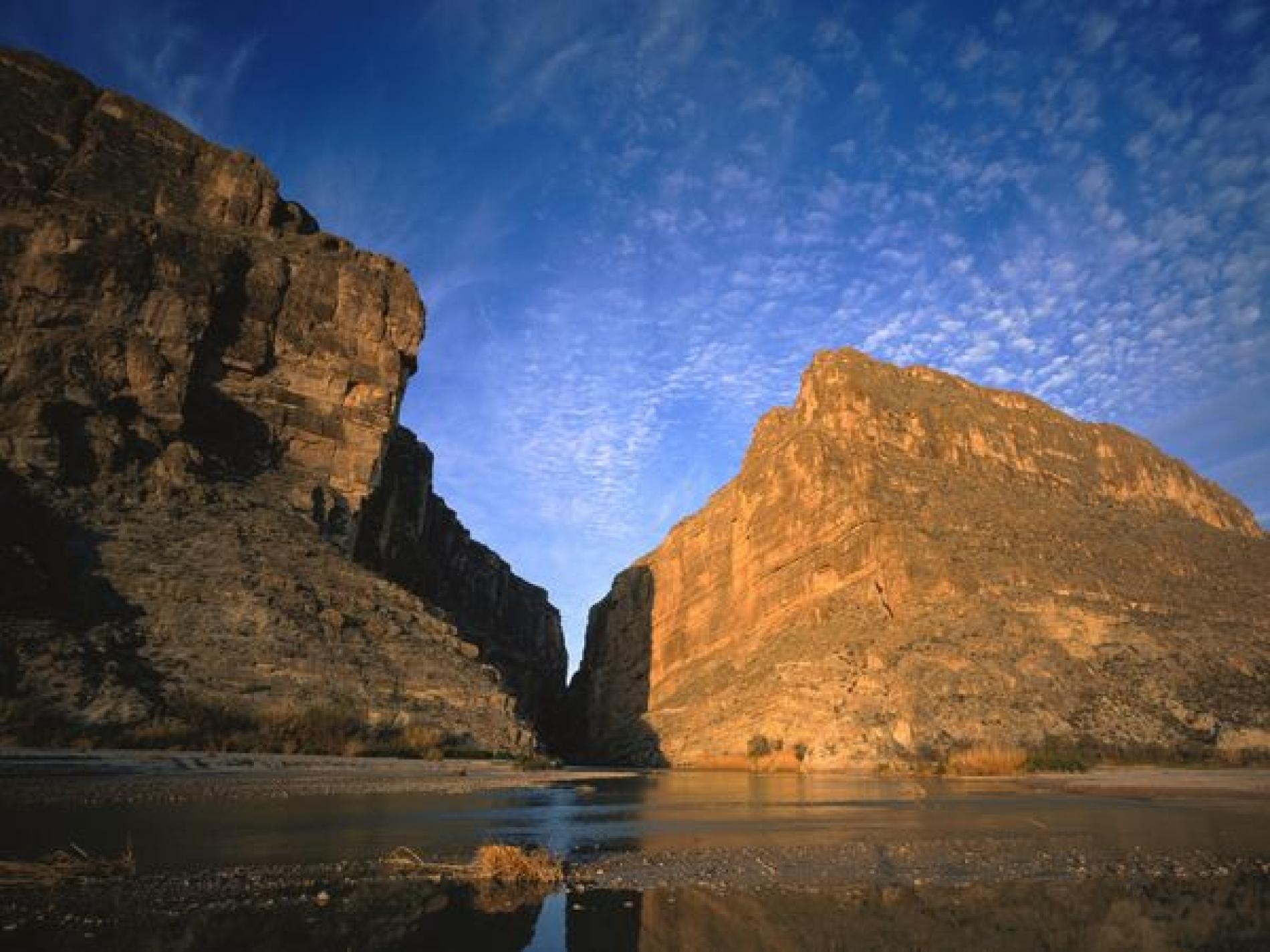 1900x1430 Road Trip: The Borderlands of Texas - National Geographic, Desktop