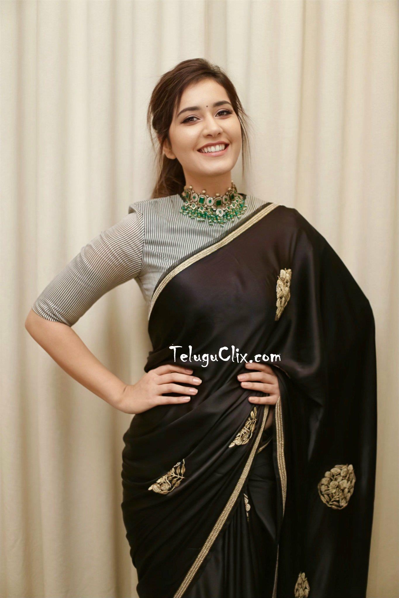 1370x2050 Raashi Khanna Old Latest New Recent HD HQ Photo image Stills, Phone