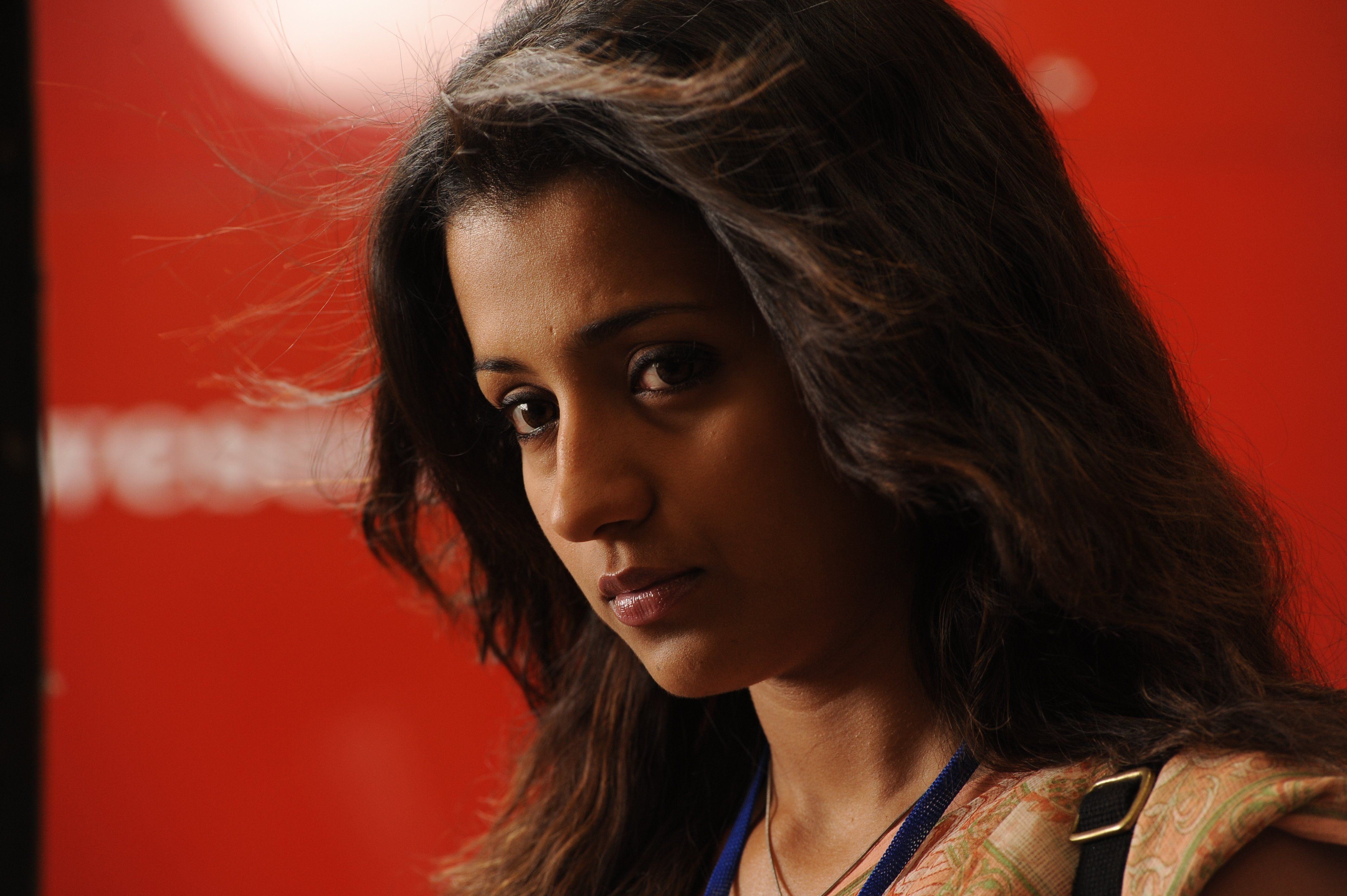 4260x2840 Trisha Krishnan wallpaperx2832, Desktop
