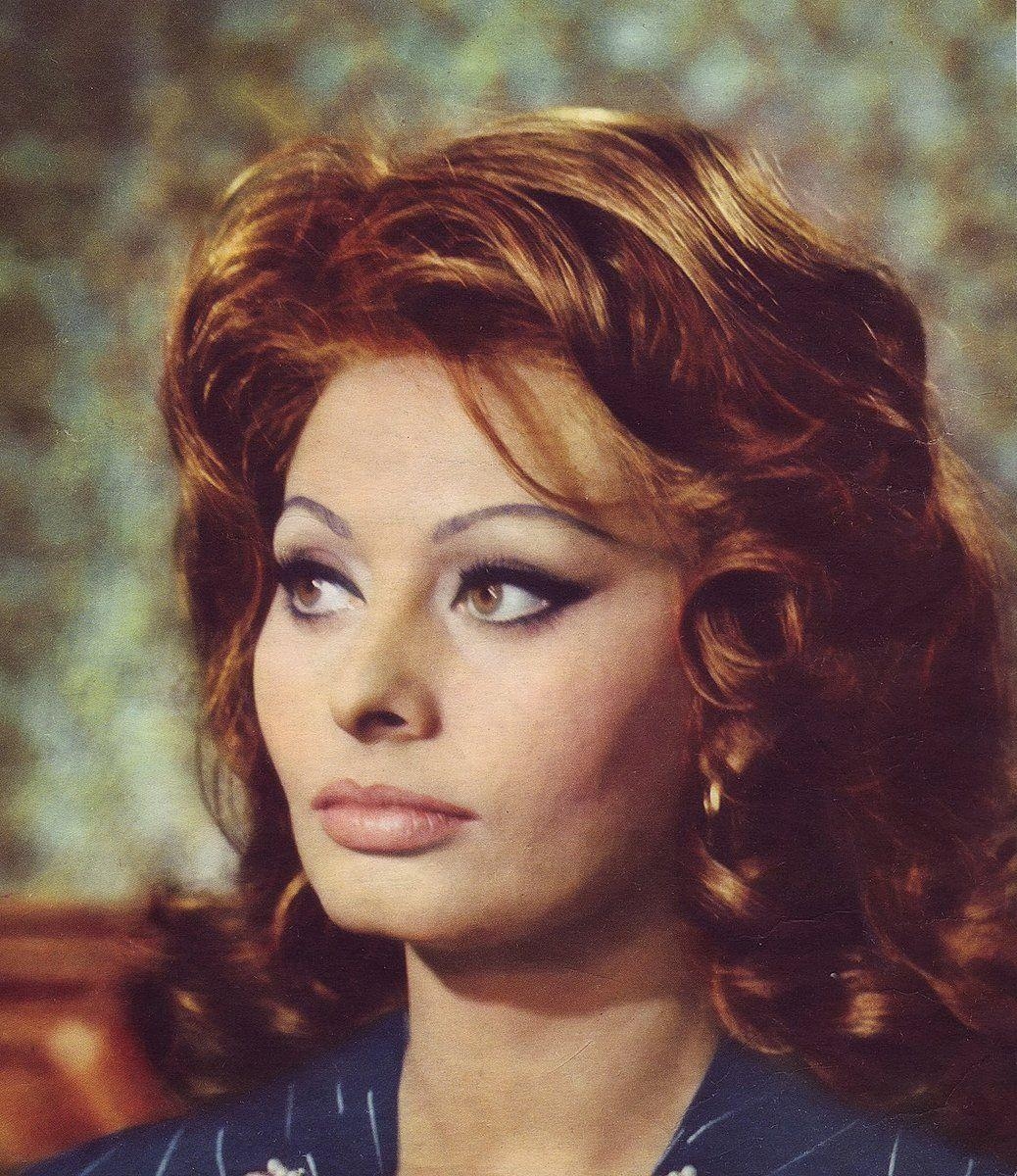 1040x1200 Sophia Loren wallpaper, Phone