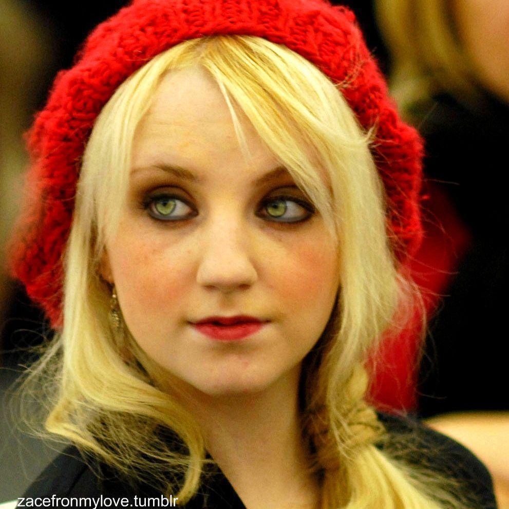 1000x1000 Evanna Lynch HD Desktop Wallpaper, Phone