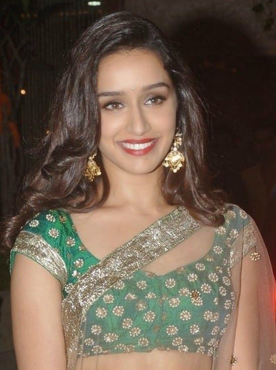 550x740 shraddha kapoor navel transparent saree.shraddha kapoor cleavage HD. HD Wallpaper Desktop, Phone