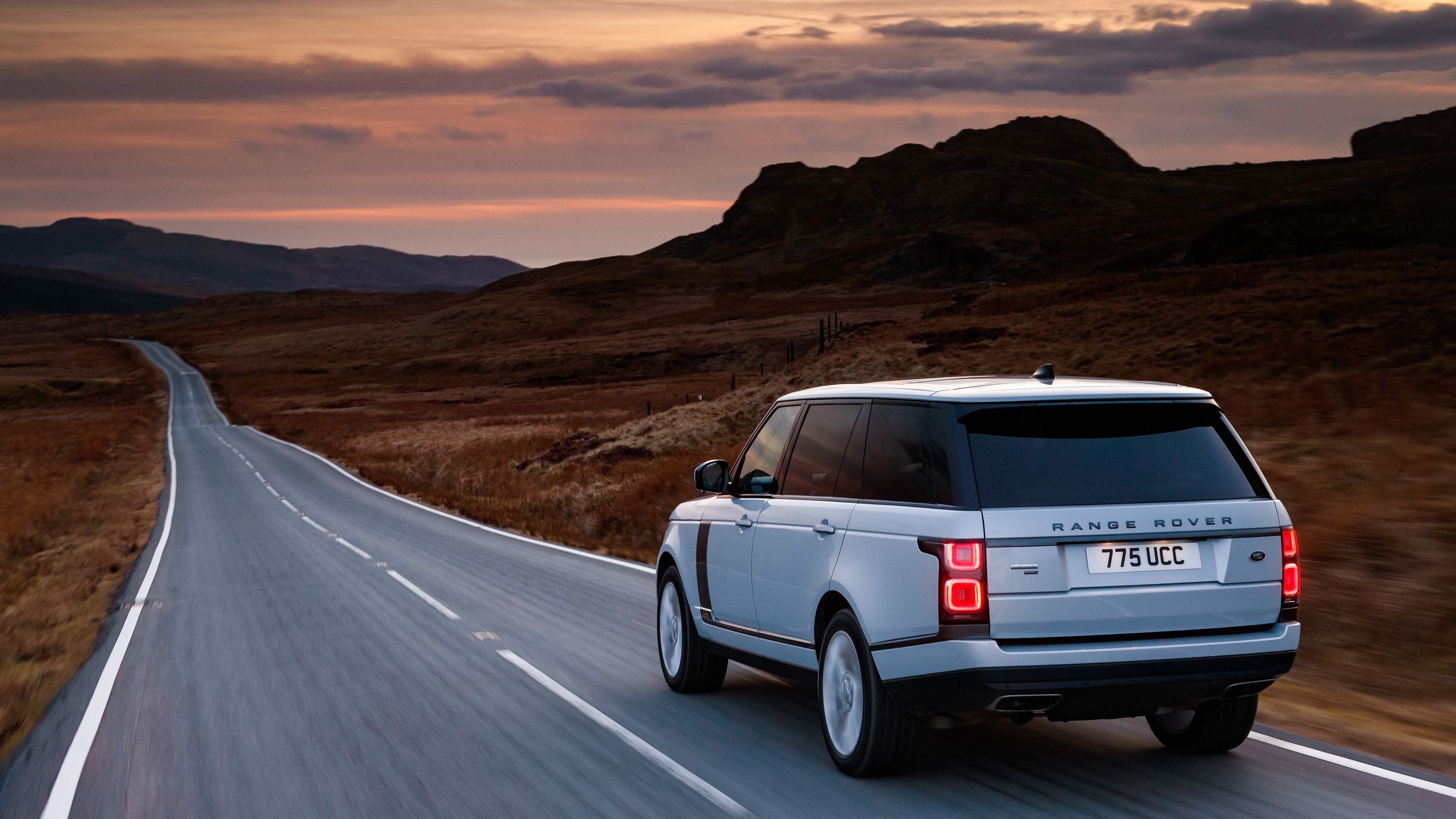 3840x2160 Wallpaper 4k Range Rover Autobiography P400e LWB 2018 Rear 2018 Cars Wallpaper, 4k Wallpaper, Cars Wallpaper, Hd Wallpaper, Range Rover Svautobiography Wallpaper, Range Rover Wallpaper, Desktop