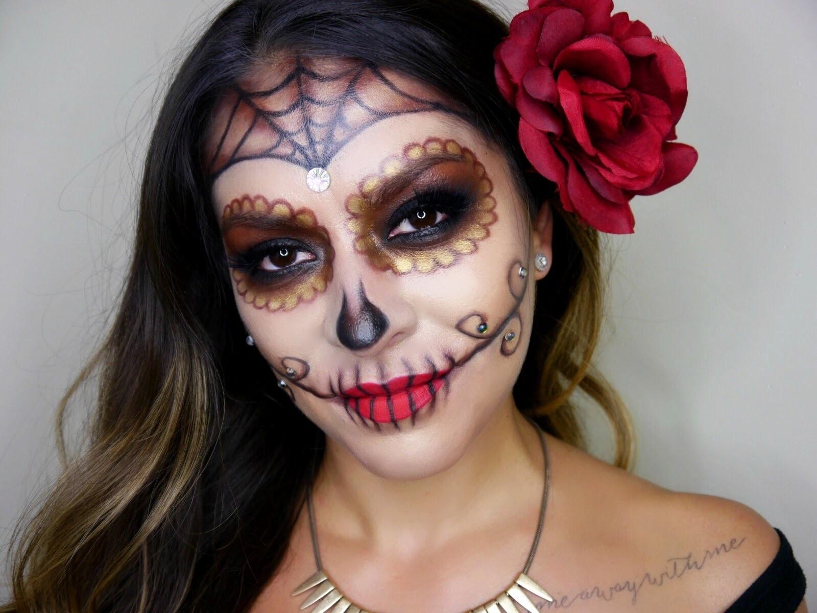 1600x1200 Girl with Face Painted for Dia de los Muertos Day, Desktop