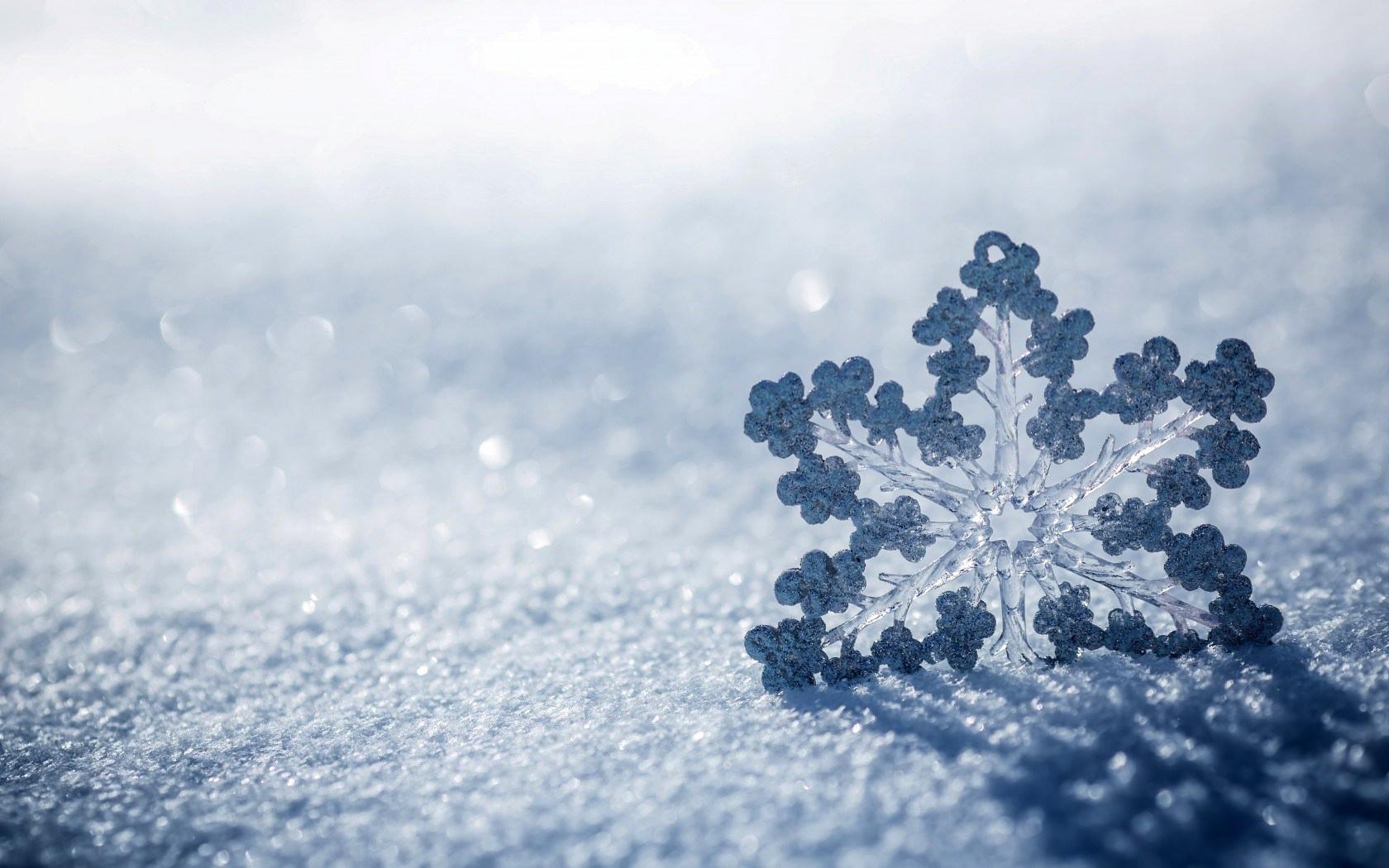 1680x1050 Best Pic Of Snowflake Ice Snow Winter Wallpaper, Desktop