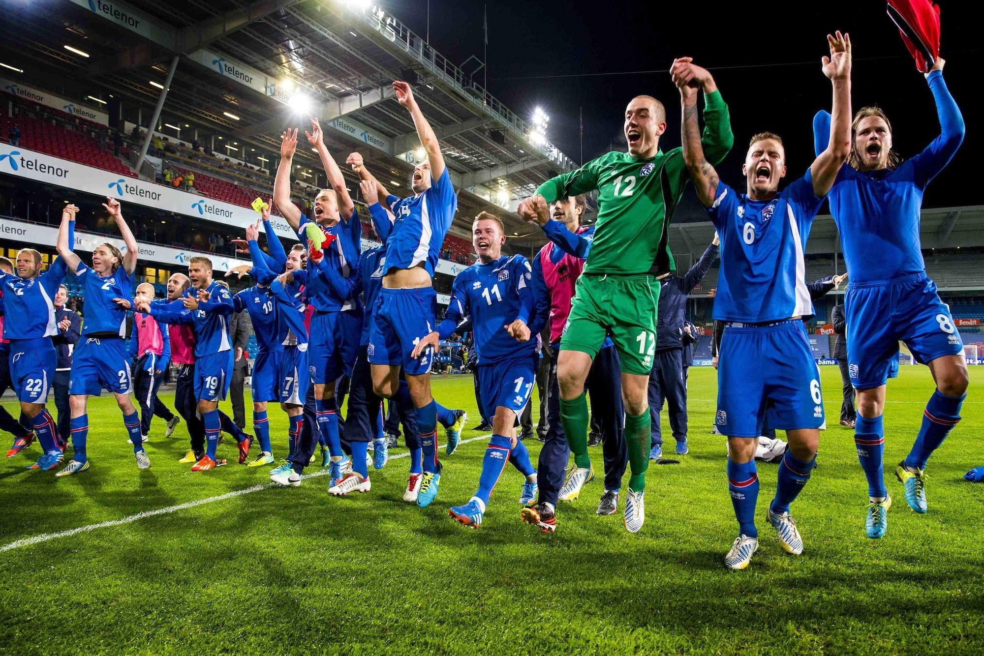 2000x1340 Iceland National Football Team Wallpaper Wallpaper, Desktop