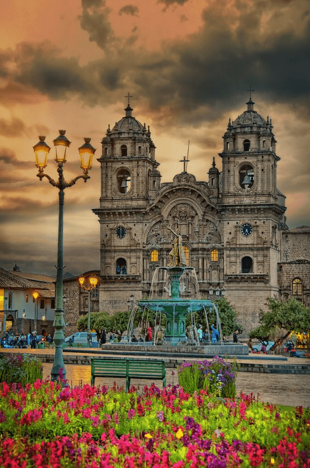 1060x1600 Una iglesia en la plaza en cusco peru. wallpaper en 2019. Perú, Phone