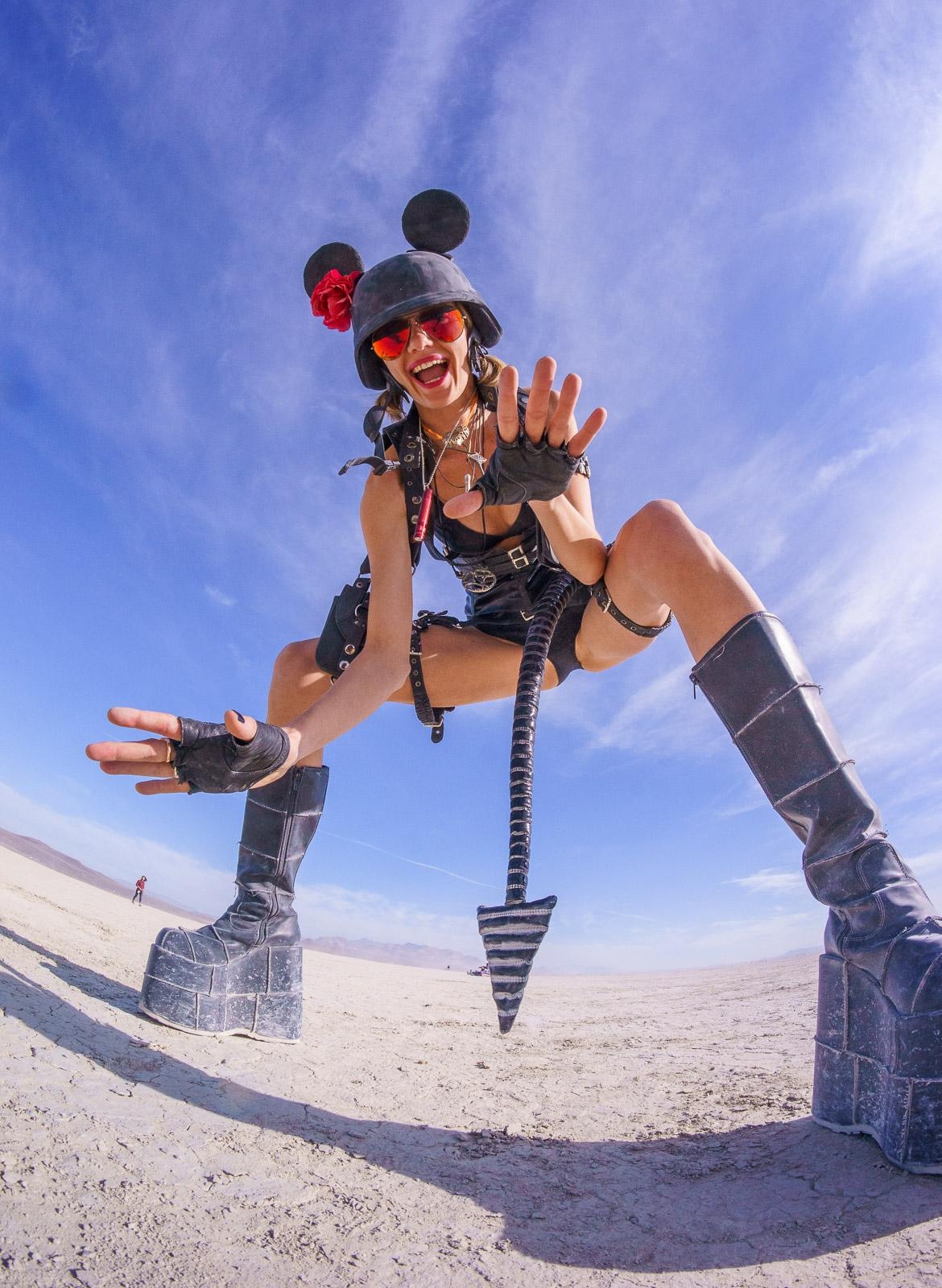 1170x1600 Burning Man 2016 Girl wallpaper 2018 in Burning Man, Phone