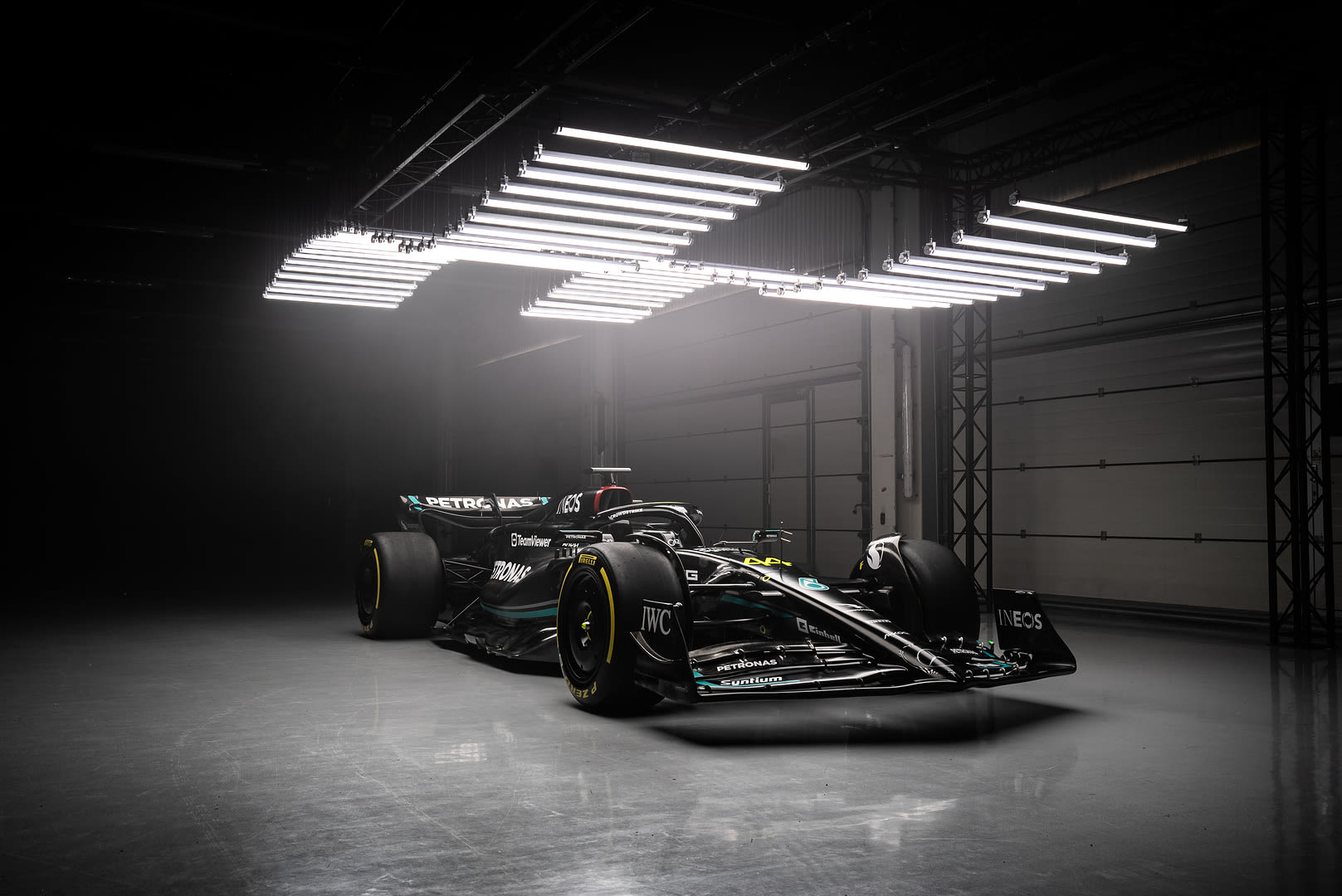 1620x1080 Wallpaper AMG PETRONAS F1 Team, Desktop