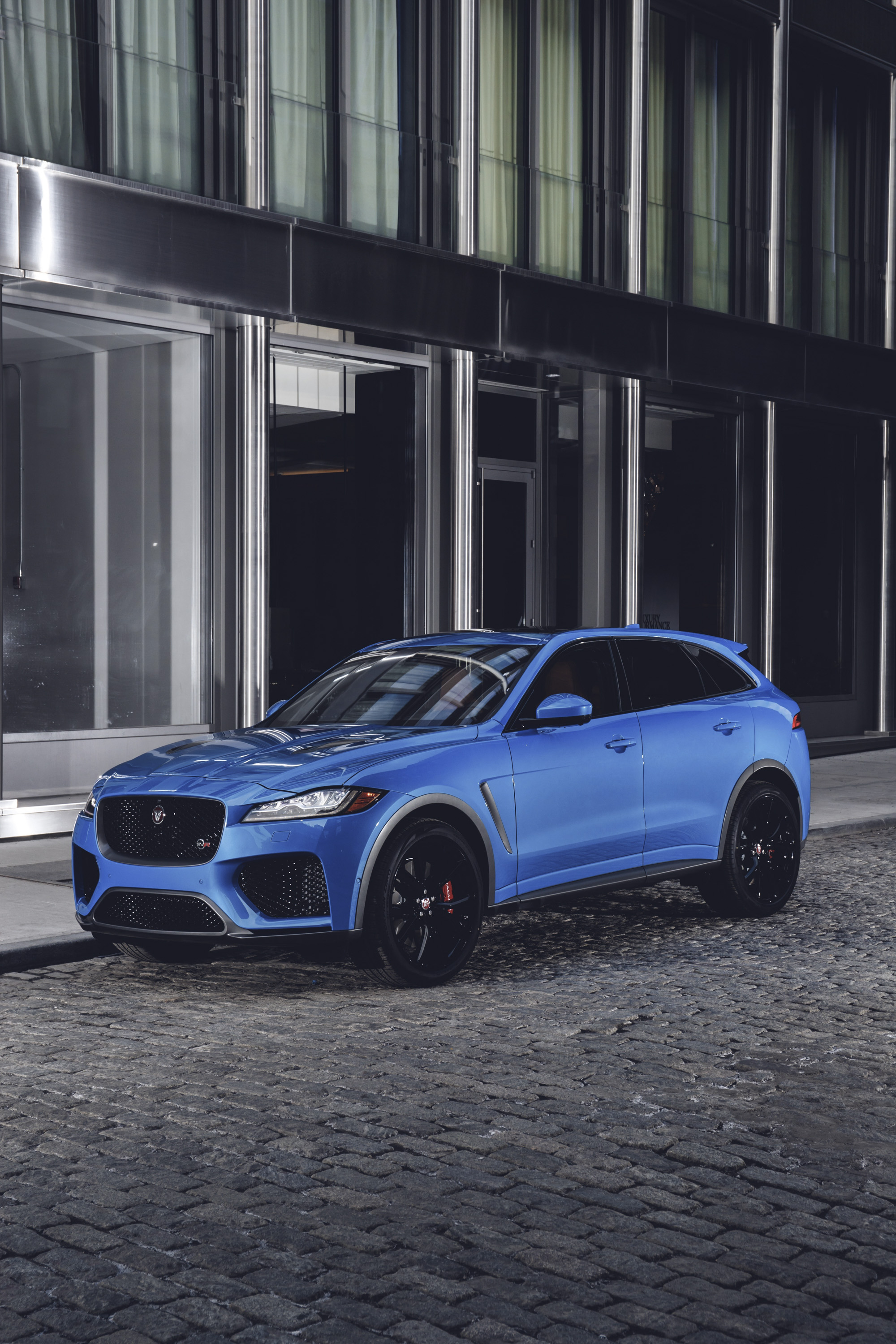 2000x3000 Jaguar F PACE SVR Front Three Quarter Wallpaper (7), Phone