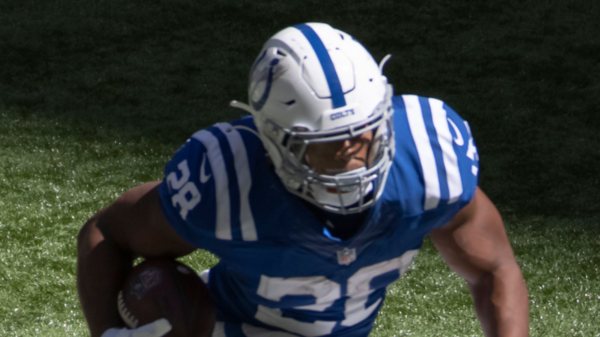 2050x1160 Jonathan Taylor, Indianapolis Colts Run All Over Sluggish Minnesota Vikings In 28 11 Victory, Desktop