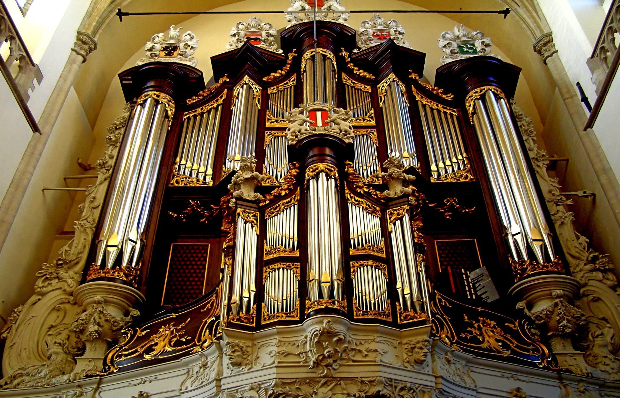 2100x1350 Pipe Organ Wallpaper, Desktop