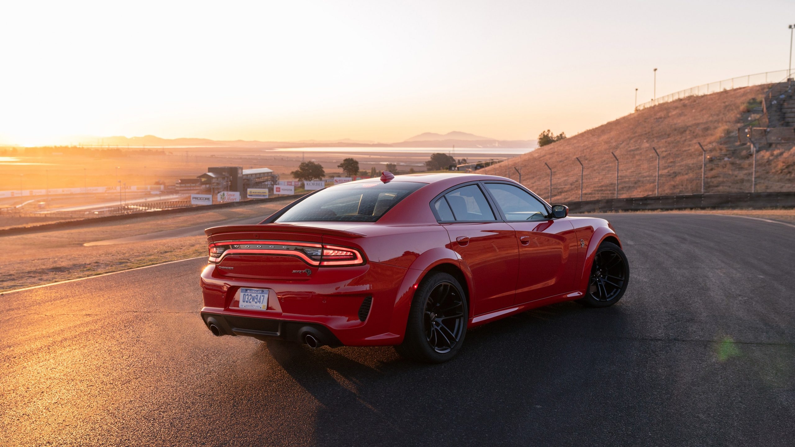 2560x1440 Dodge Charger SRT Hellcat Widebody Wallpaper, Desktop