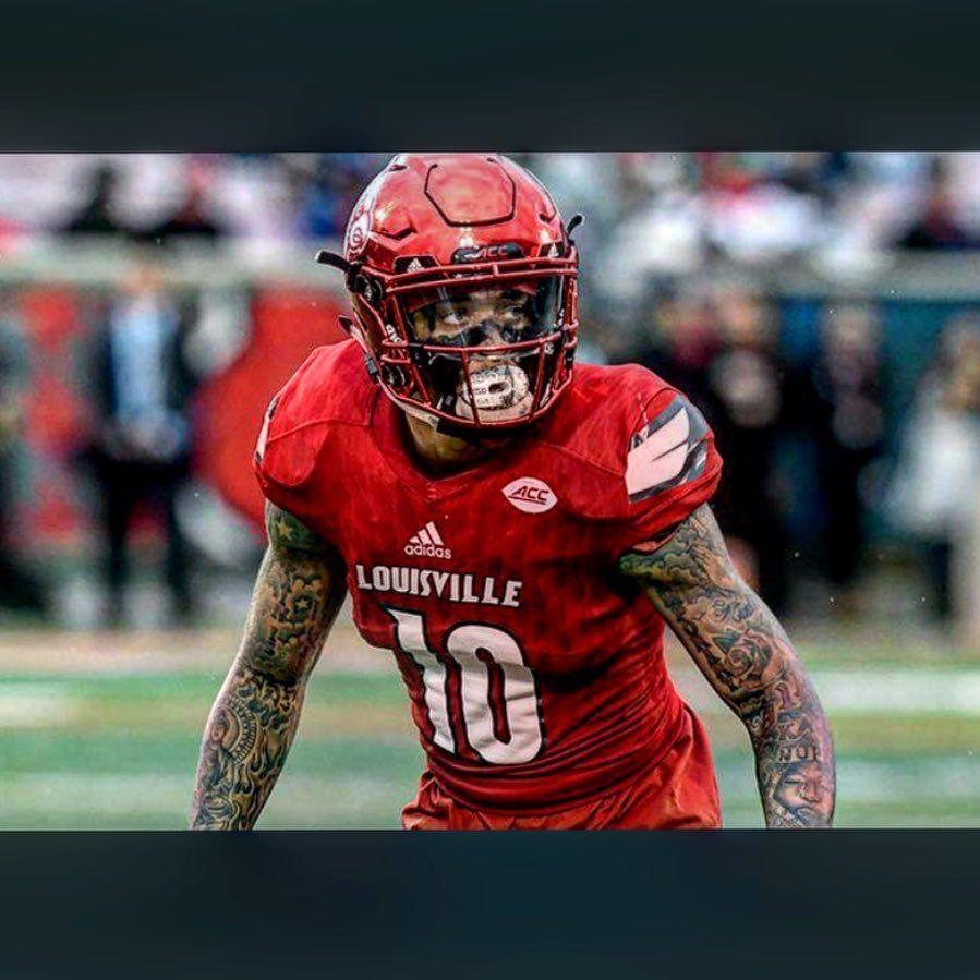 900x900 jaire Alexander, Phone