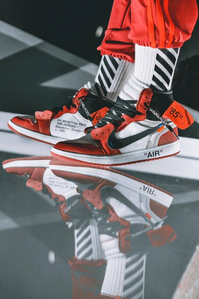 800x1200 OFF WHITE X Air Jordan 1 On Feet Image, Phone