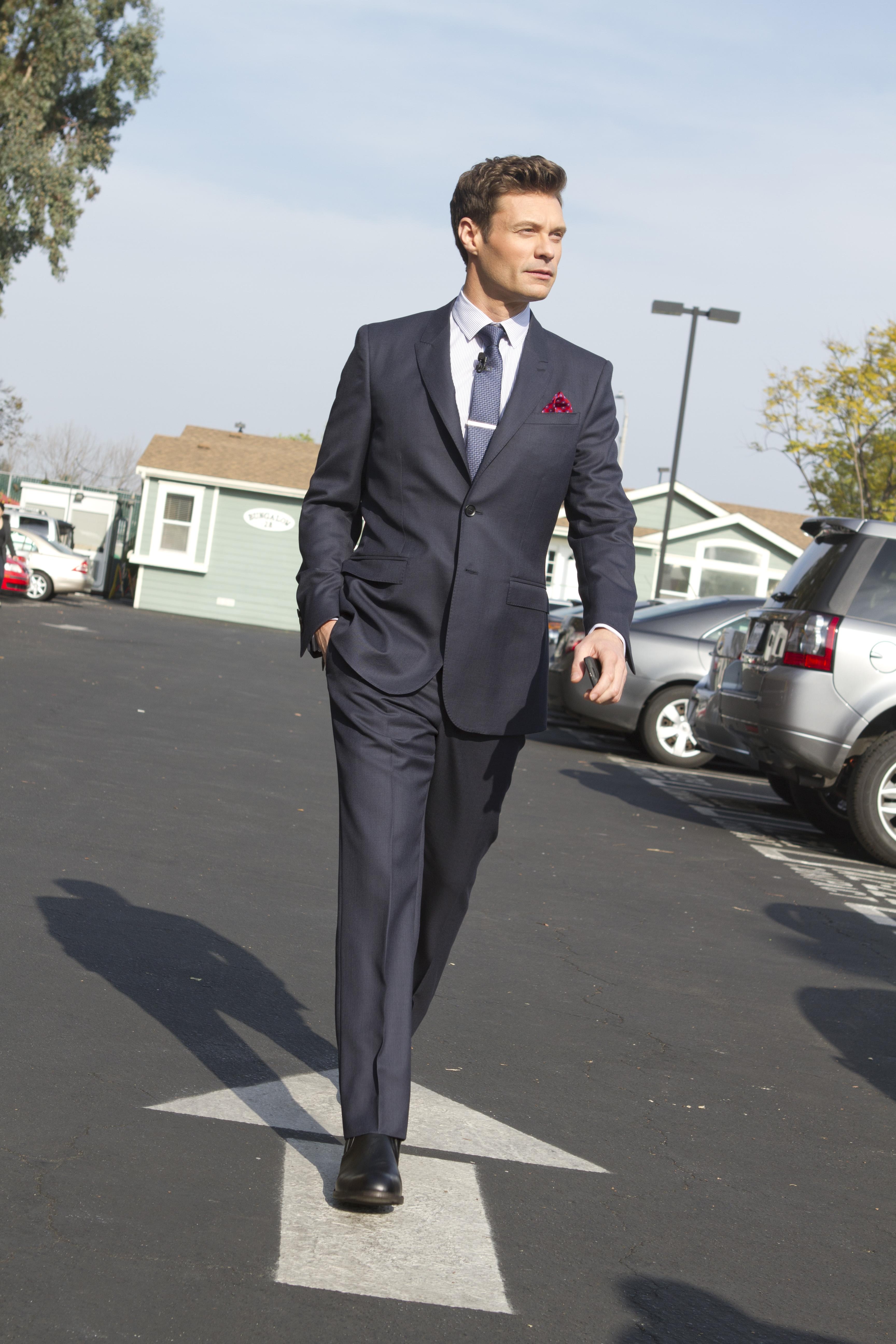 3460x5190 Ryan Seacrest 2.9 Mb. Wallperio.com™, Phone