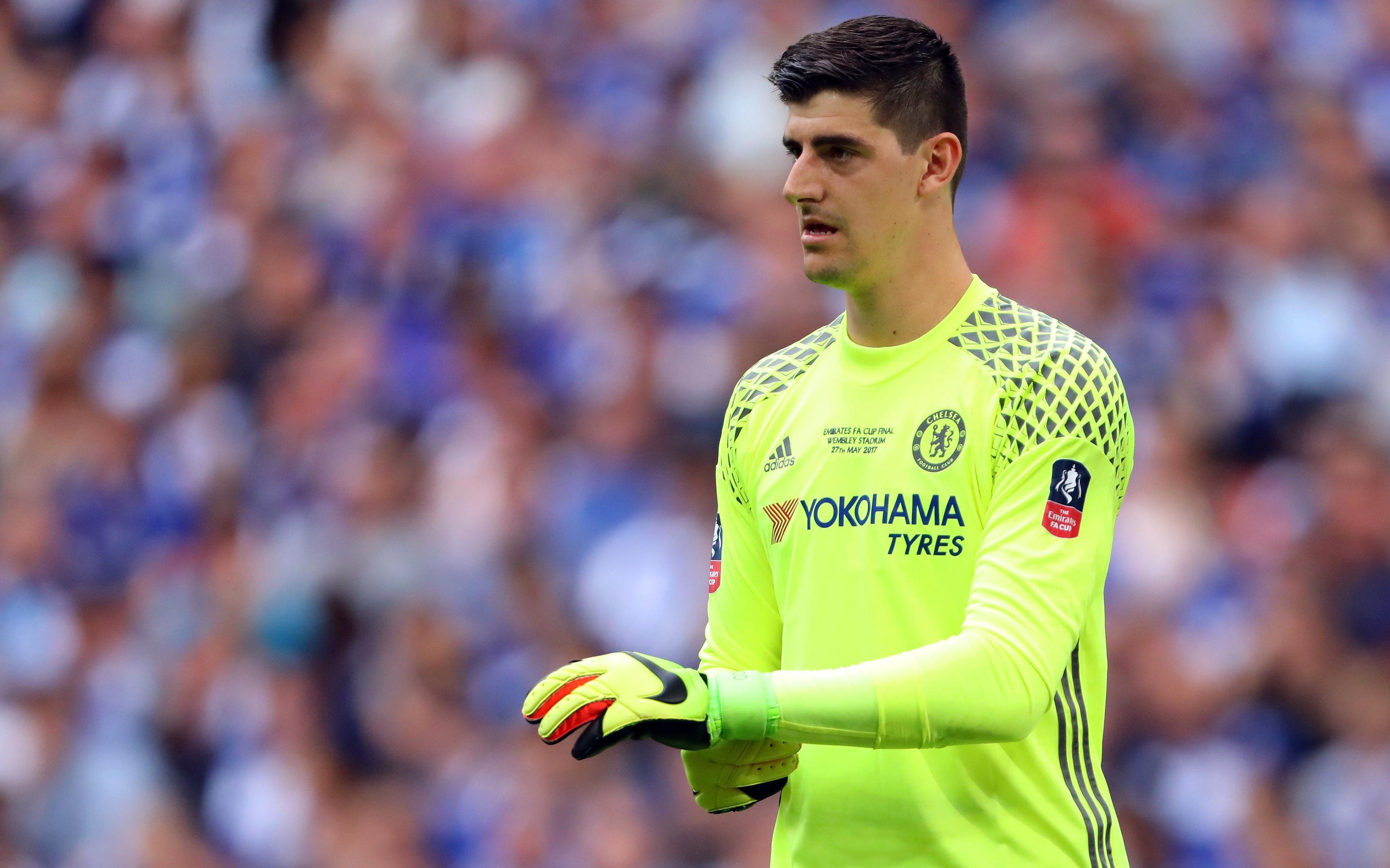 3840x2400 Download wallpaper 4k, Thibaut Courtois, footballers, Chelsea FC, Desktop