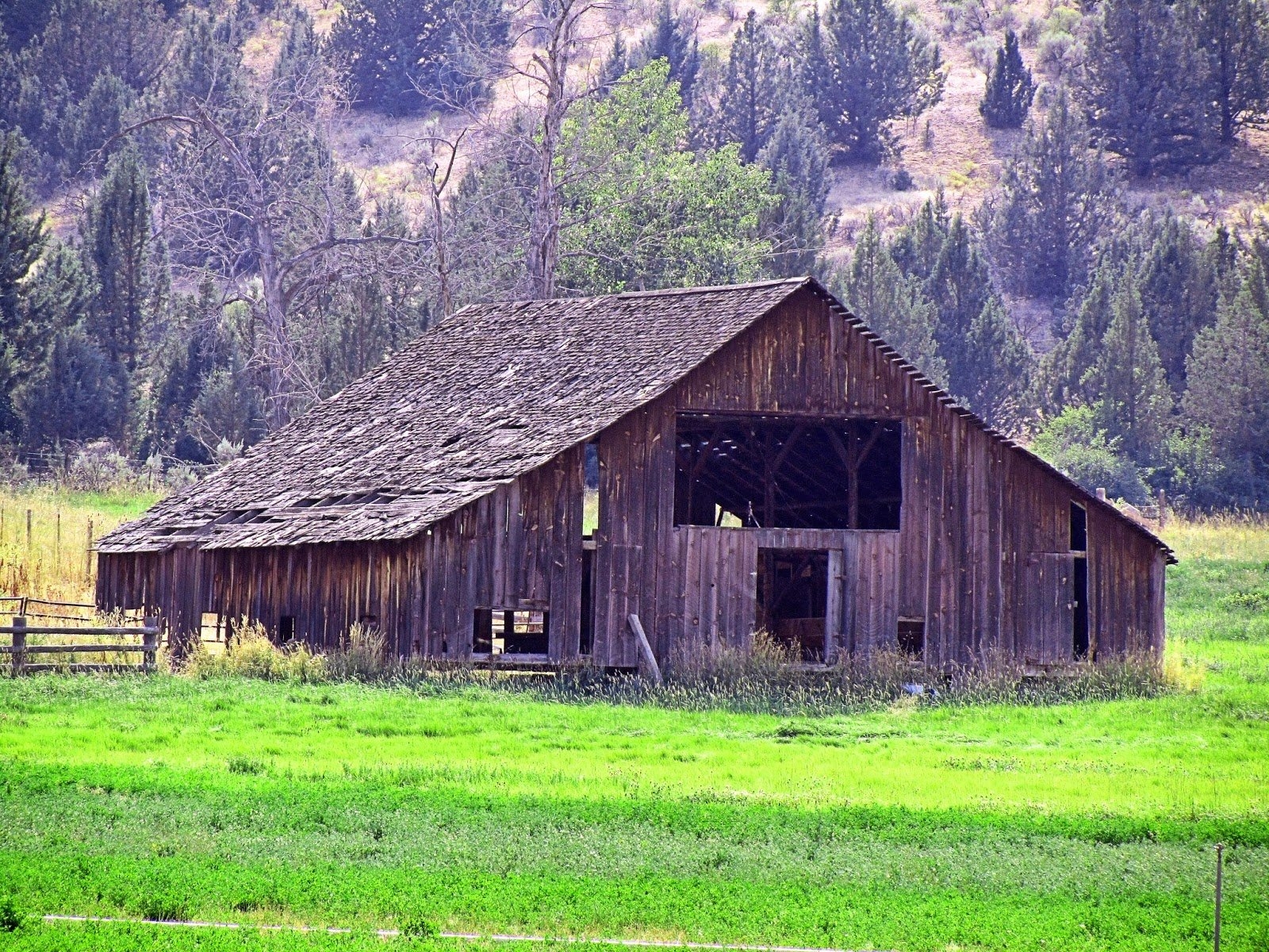 1600x1200 Farms building rustic farm barn vintage (11) wallpaperx1200, Desktop