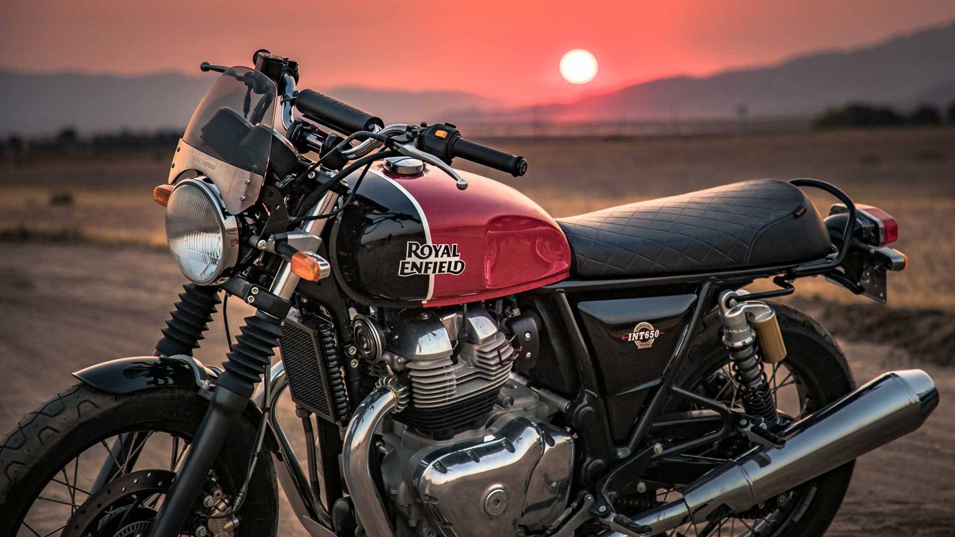 1920x1080 Royal Enfield Twins Confirmed for 2019 Starting at $799, Desktop