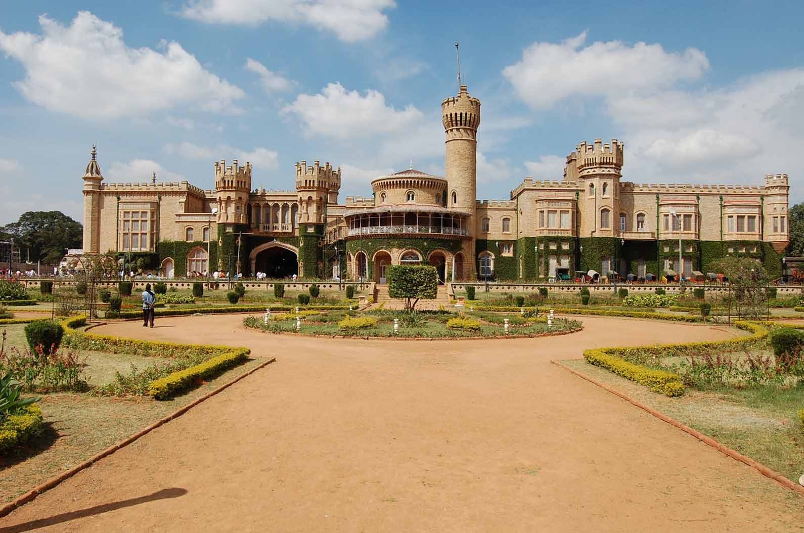 1590x1060 Bangalore Palace India High Definition Desktop, Desktop