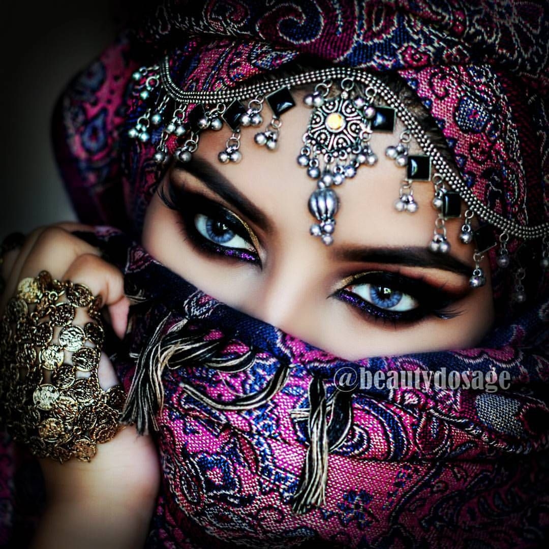 1080x1080 Free beautiful eyes makeup dp Background Walpaper for Windows 4K, Phone