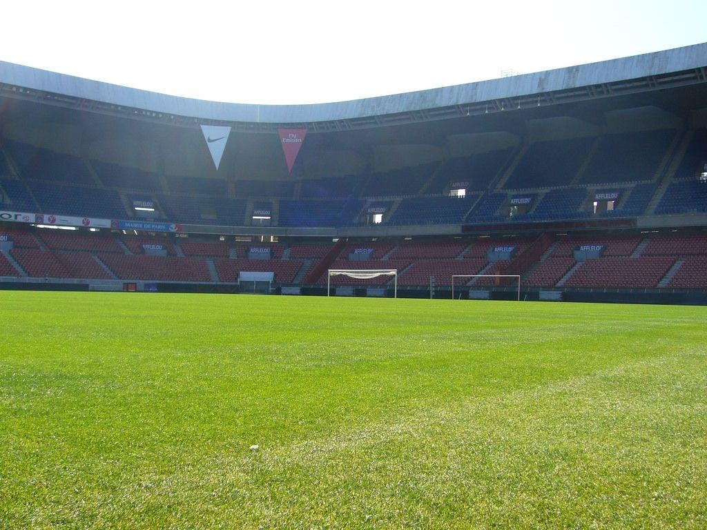 1030x770 fascinating photo of Parc des Princes, France, Desktop