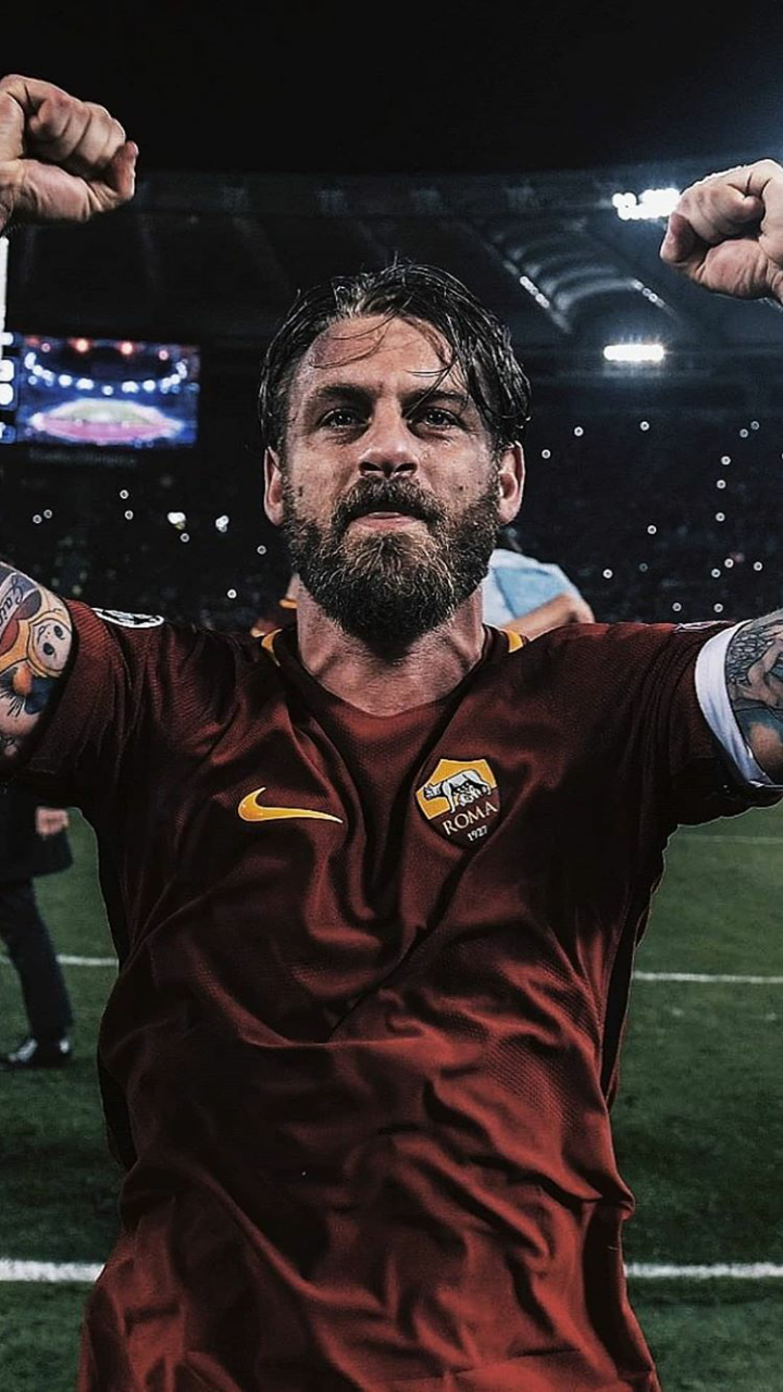 720x1280 Daniele De Rossi #football #art #roma. De rossi, Fotografia de futebol, Jogadores de futebol, Phone