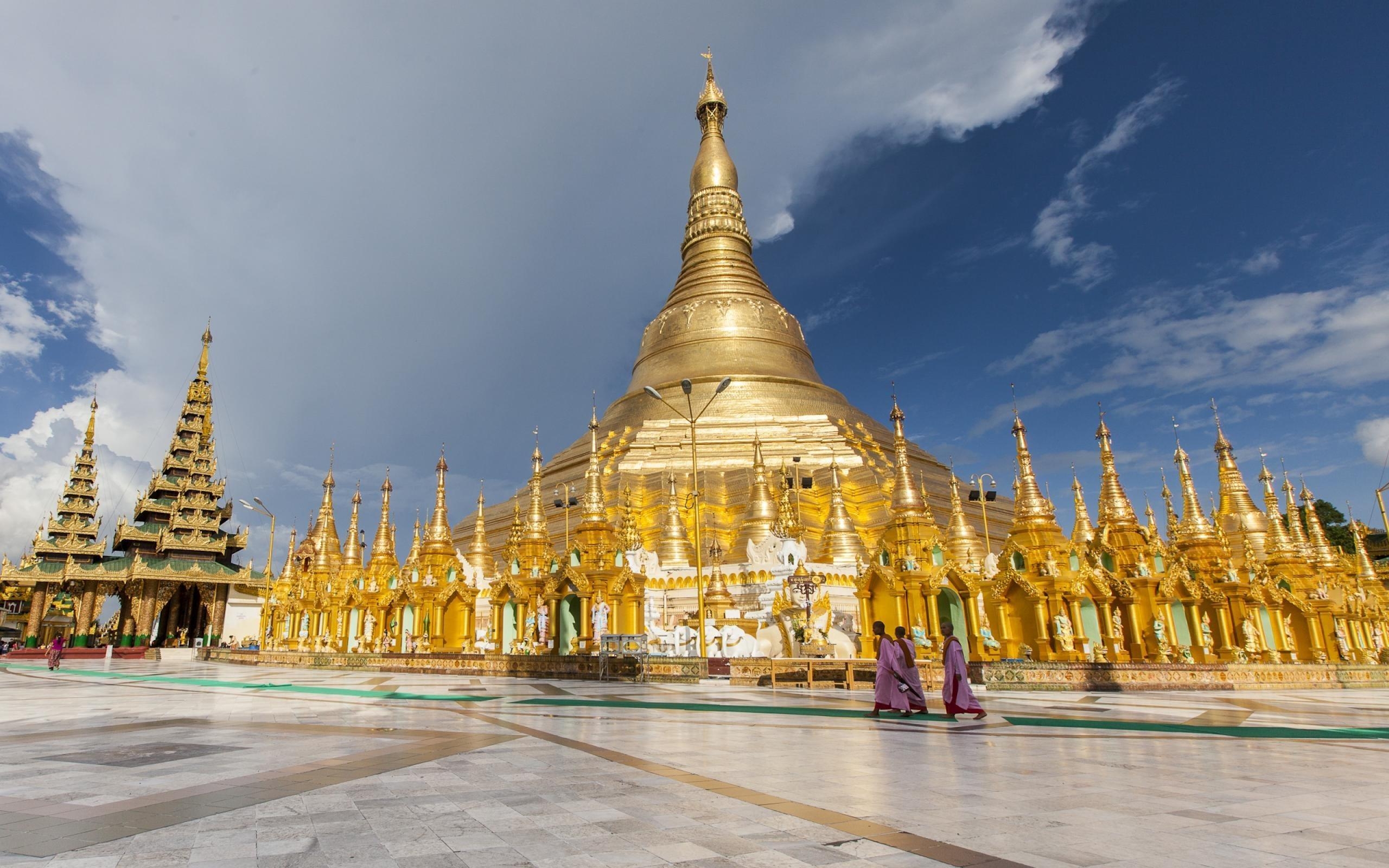 2560x1600 Download wallpaper Yangon, Myanmar, Shwedagon Pagoda, monks, Desktop