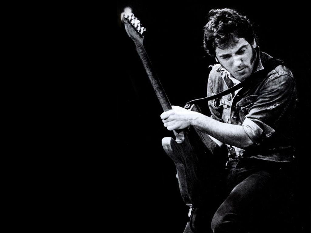 1030x770 Bruce Springsteen Announces 2014 U.S. Tour Dates, Desktop