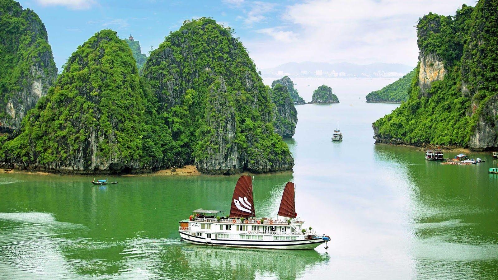 1600x900 Download Ha Long Bay Wallpaper. Beautiful Scenery, Desktop