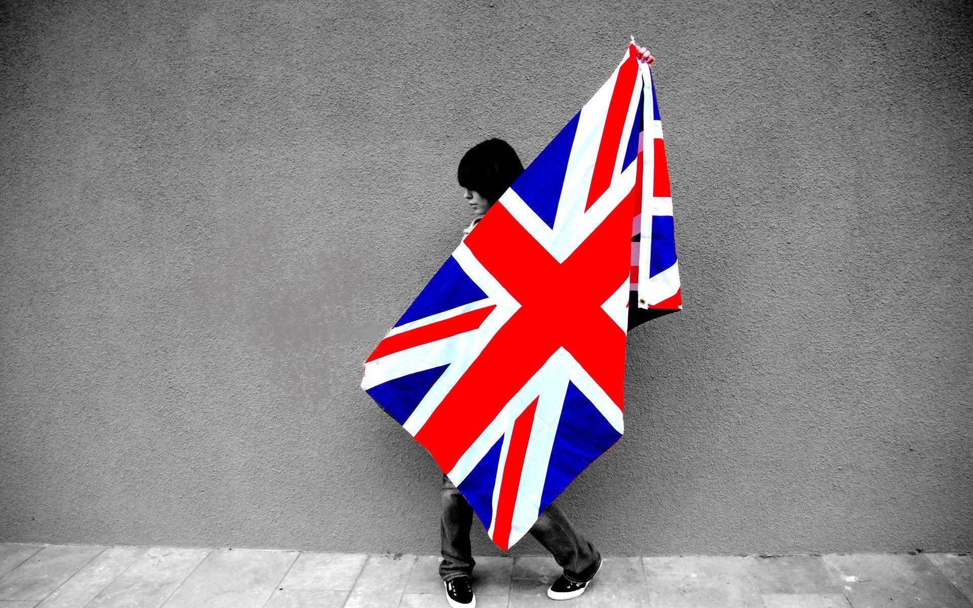 1920x1200 Girl Holding The Flag Of United Kingdom Wallpaper, Desktop