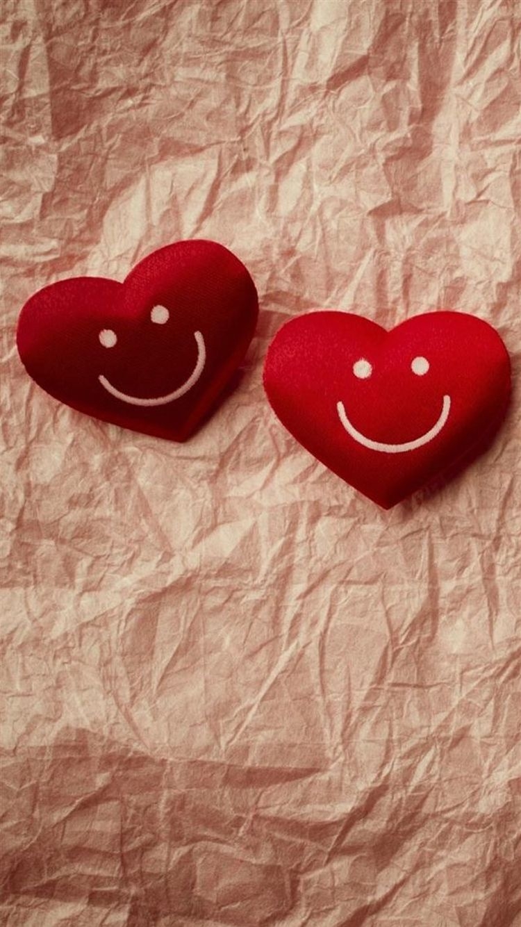 750x1340 Cute Smile Love Heart Couple Fold Paper iPhone 8 Wallpaper Free Download, Phone