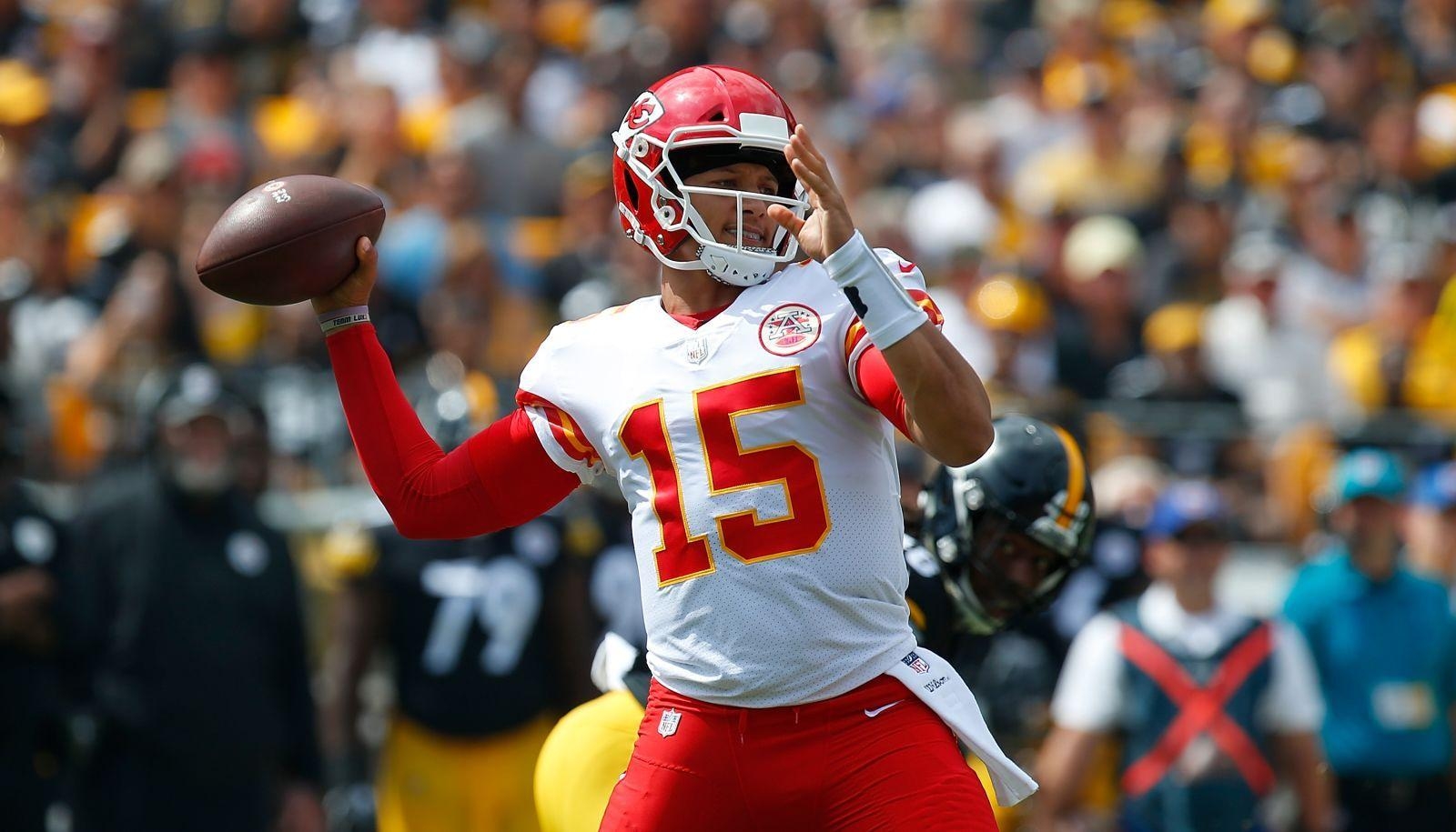 1600x920 Patrick Mahomes will have a hard time maintaining touchdown totals, Desktop