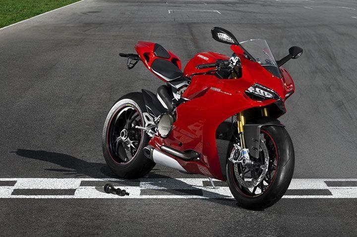 720x480 Ducati Panigale, Desktop