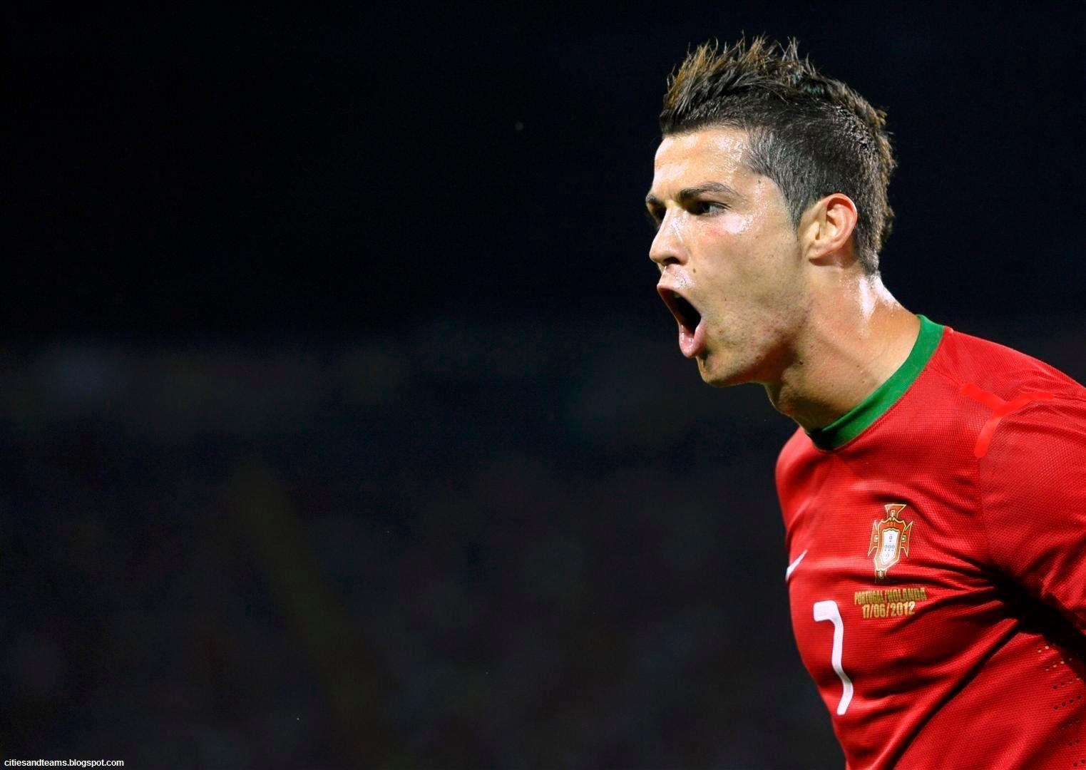 1530x1080 Cristiano Ronaldo. Cristiano Ronaldo In Red T Shirt Image. Soccer, Desktop