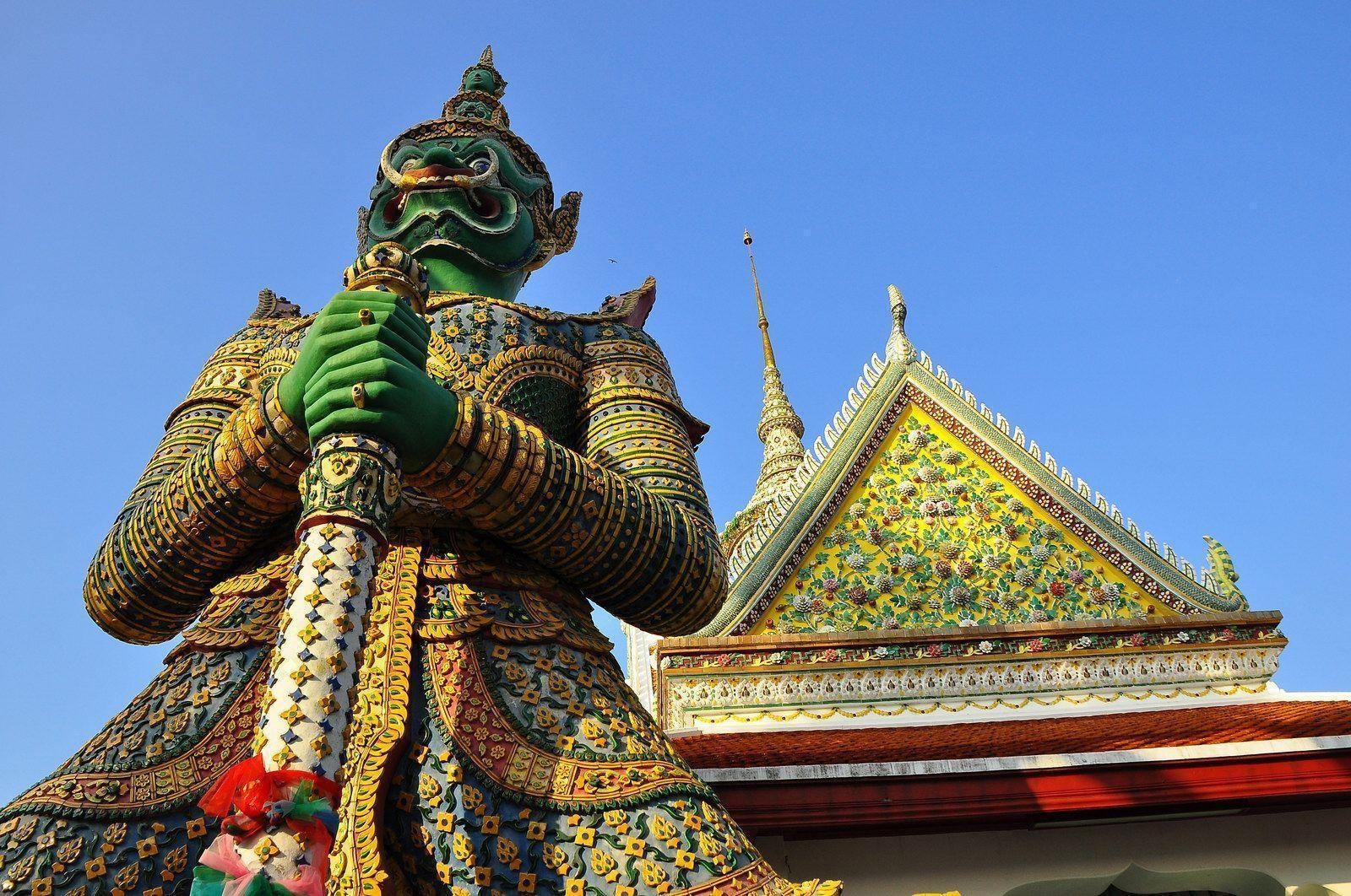 1600x1070 Wat Arun Bangkok Wallpaper, Desktop