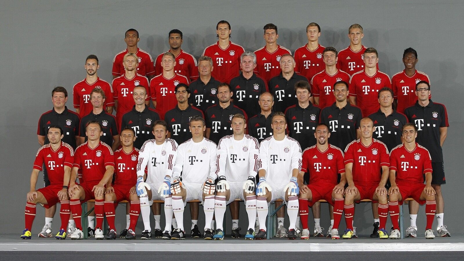 1600x900 Players of FC Bayern Munchen Team, Desktop