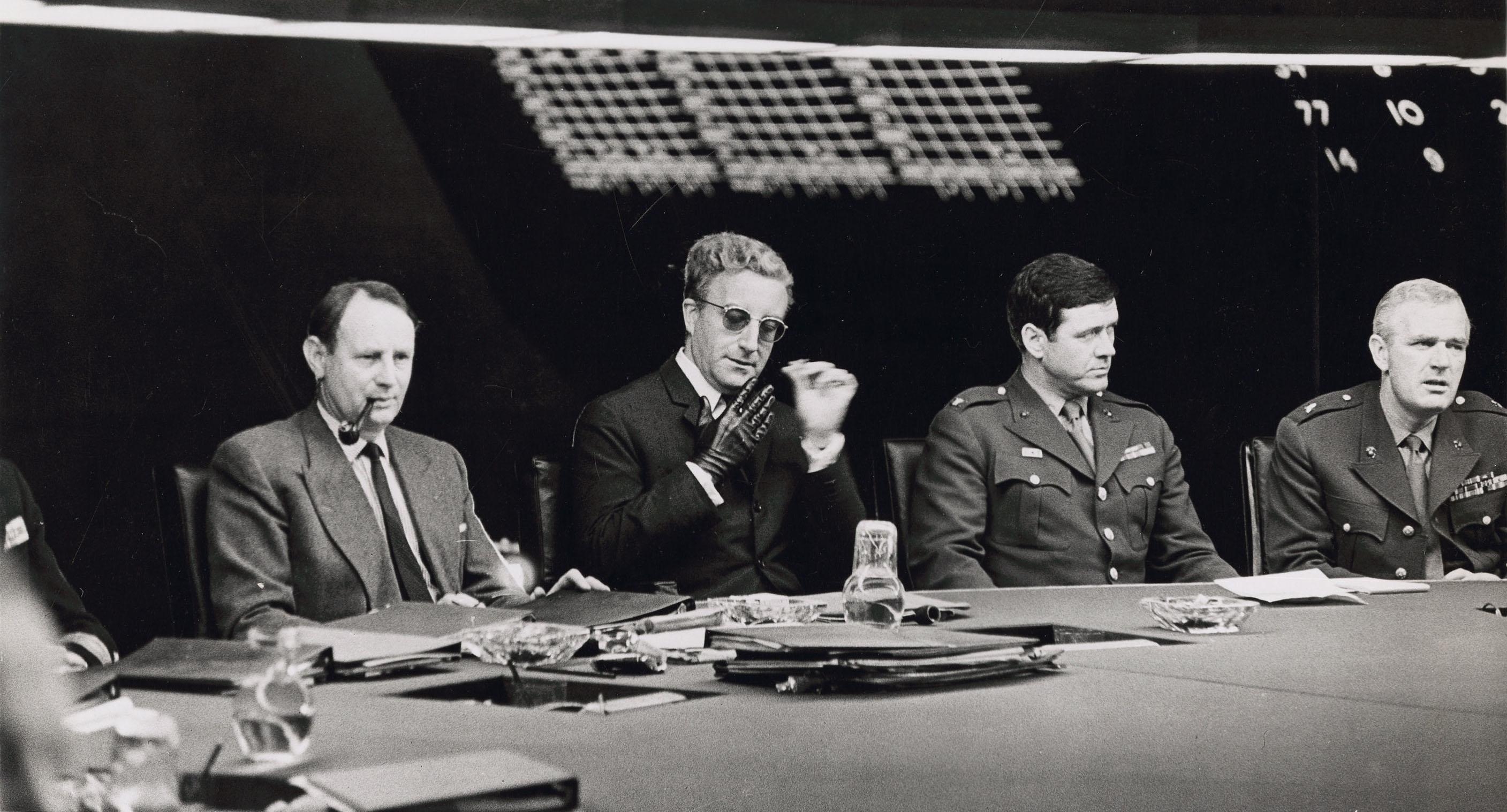 2820x1520 Dr. Strangelove (1964). HD Windows Wallpaper, Desktop