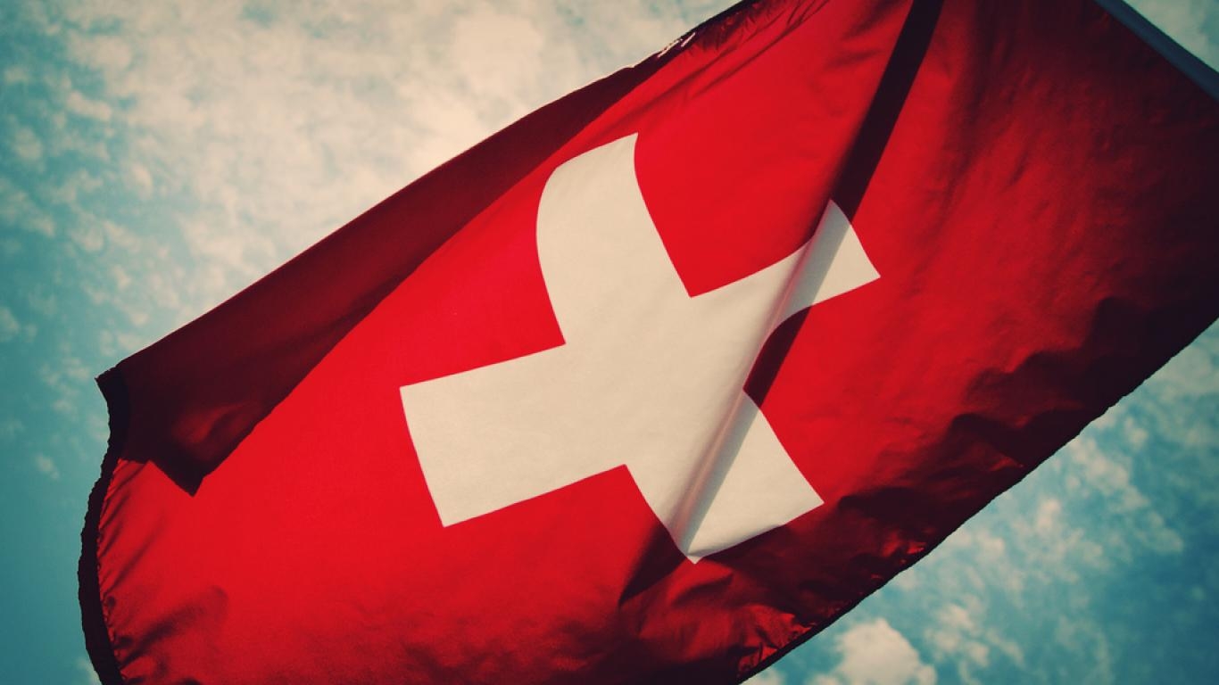 1370x770 3M22K3F Switzerland Flag Wallpaper 1024x576 px, Desktop