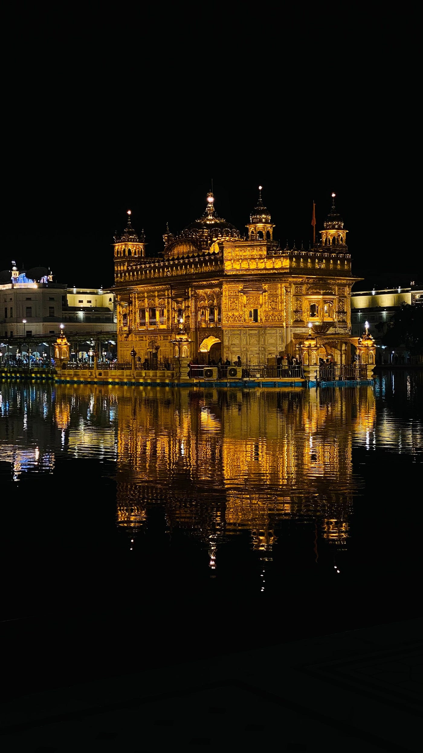 1400x2490 Golden Temple in Amritsar, Phone