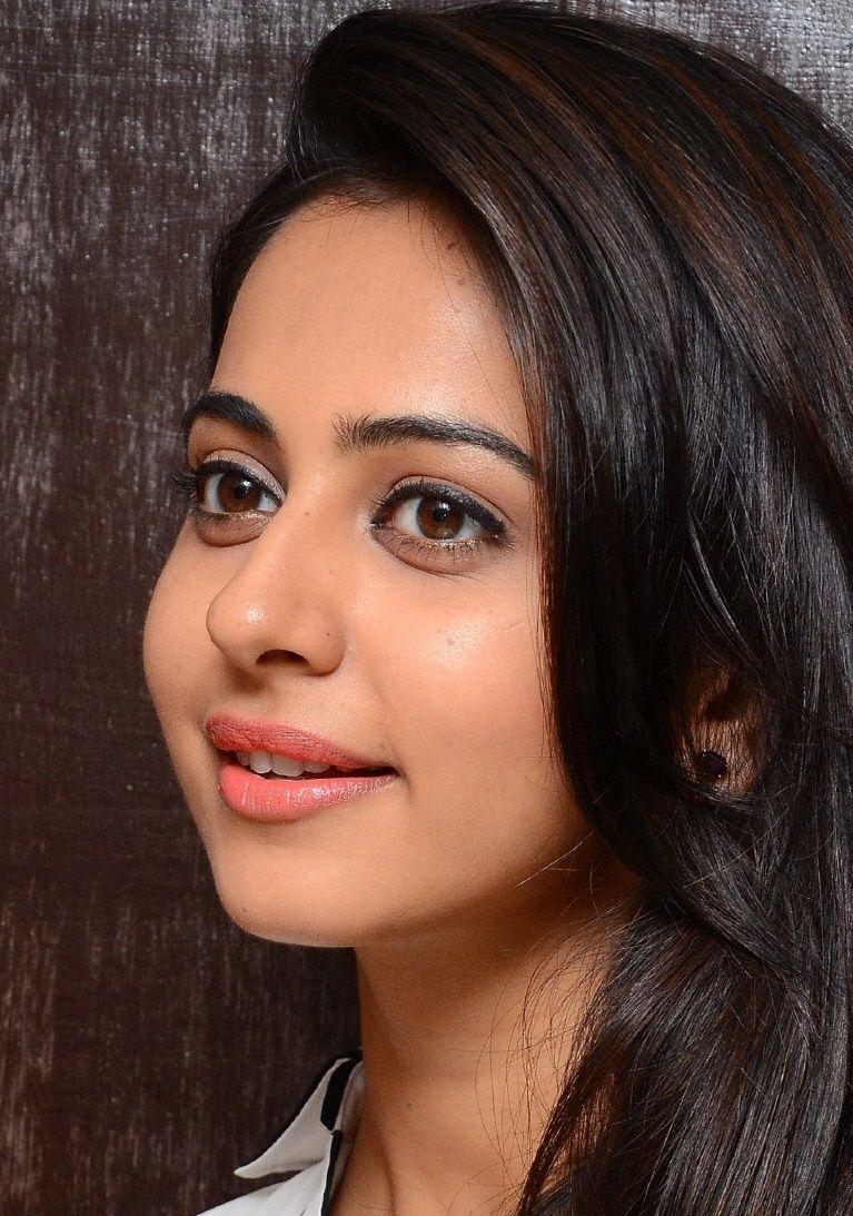 770x1100 Rakul Preet Singh Wallpaper, Phone