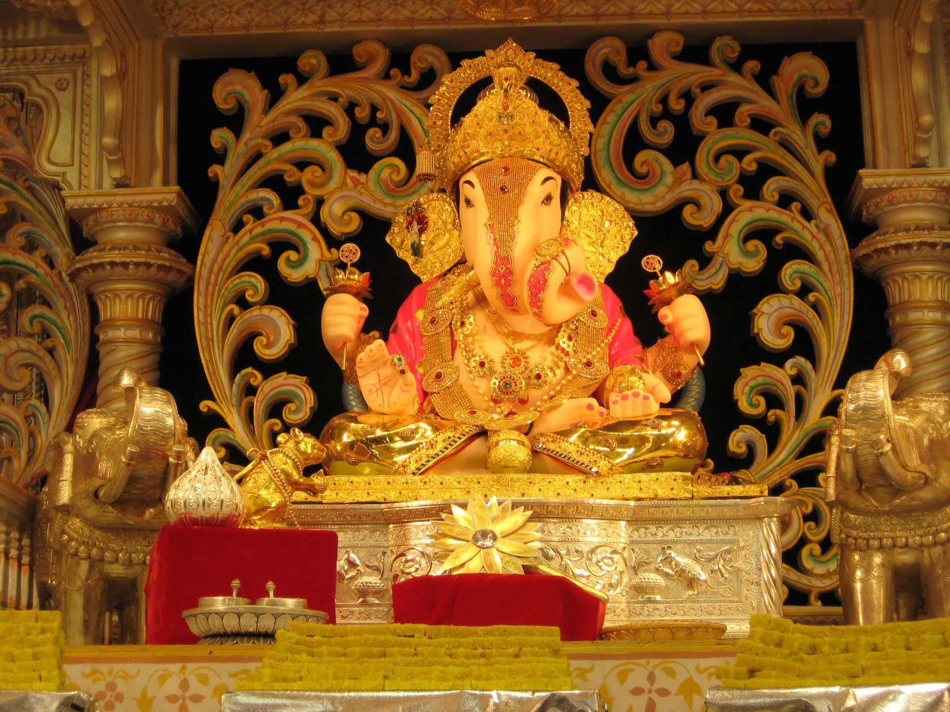 1920x1440 Lord Siddhivinayak Ganpati Wallpaper, Desktop