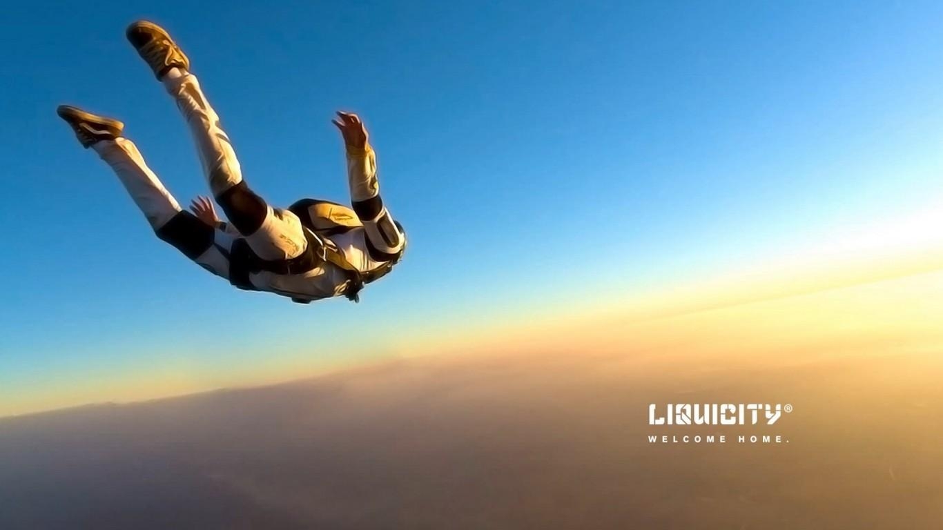 1370x770 Sky Diving Desktop Wallpaper 06369, Desktop