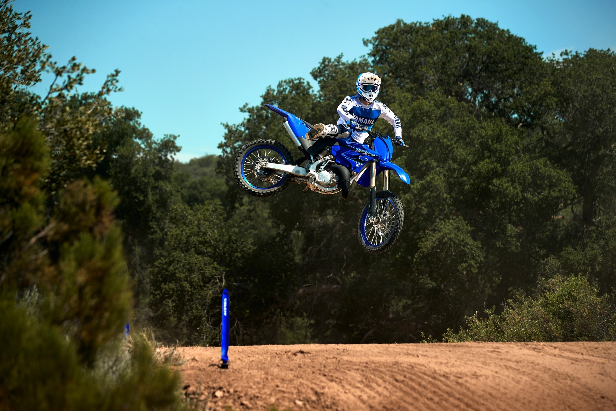 2050x1370 Yamaha YZ125 [Specs, Features, Photo], Desktop