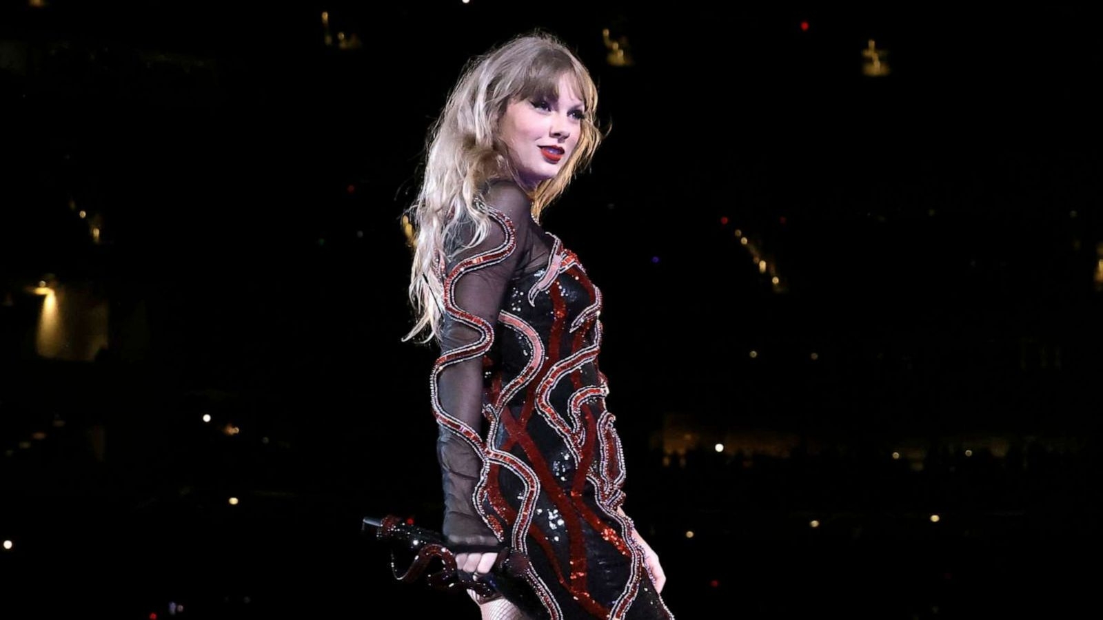 1600x900 Review: 'Taylor Swift: The Eras Tour, Desktop