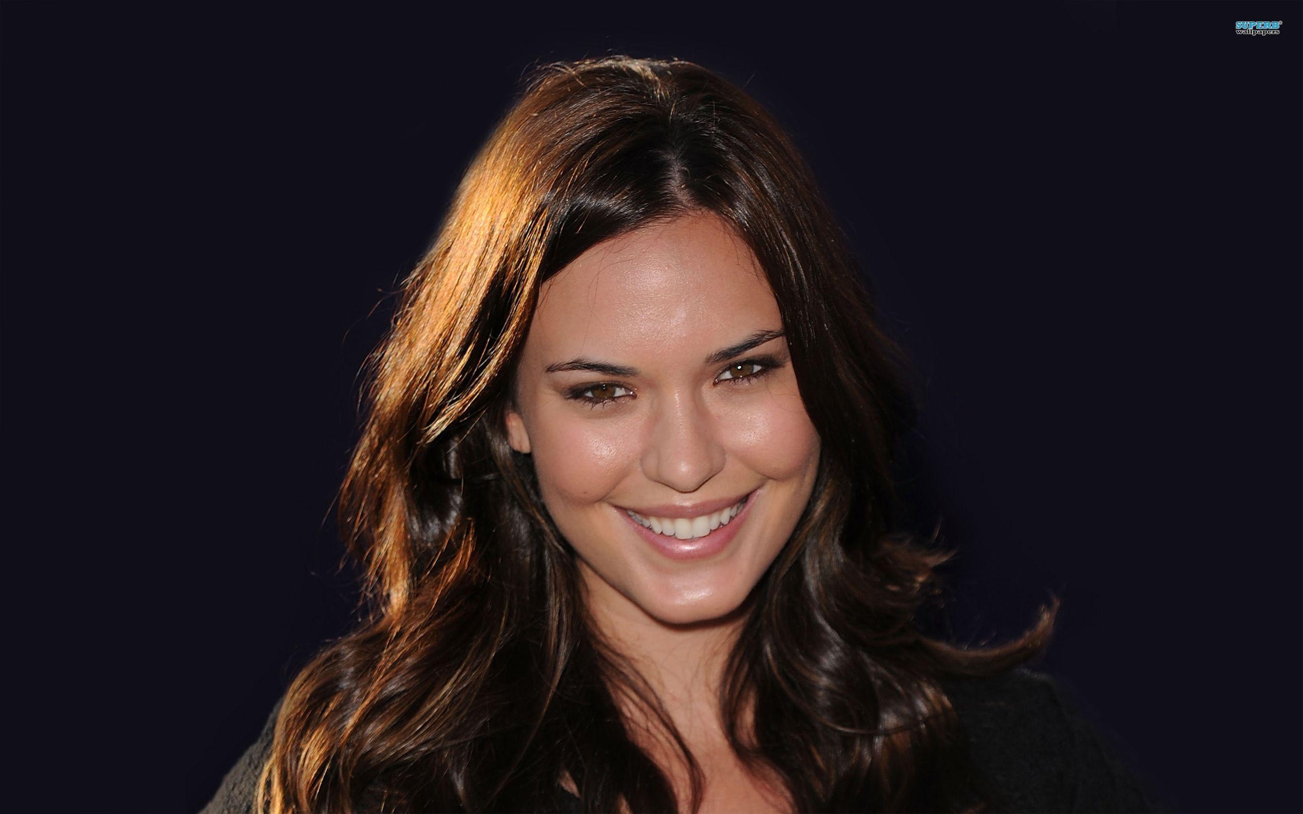 2560x1600 px Odette Annable 540.61 KB, Desktop